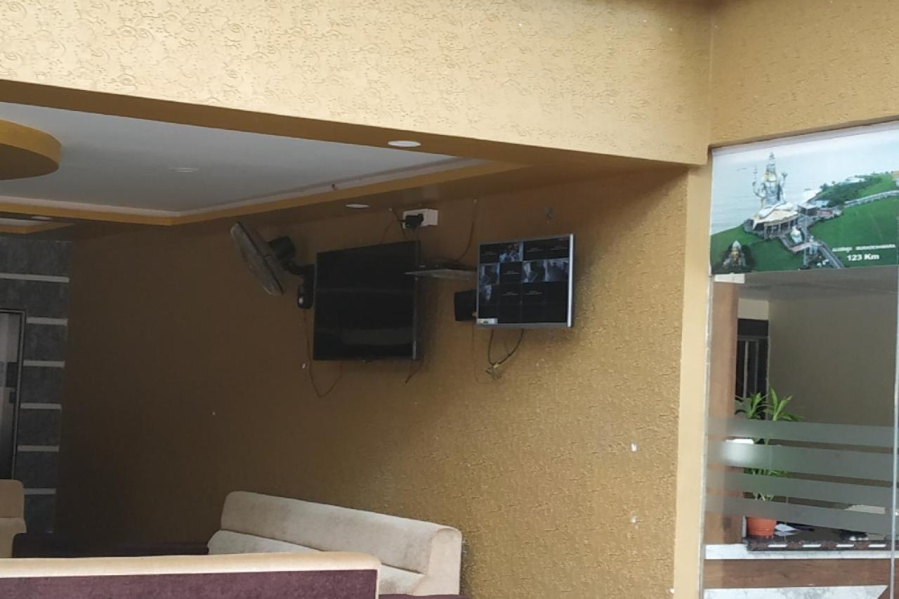 Hotel Prakrathi Residency 班加罗尔 外观 照片