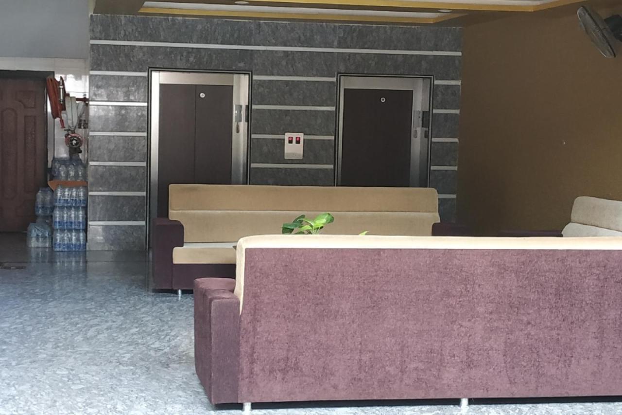Hotel Prakrathi Residency 班加罗尔 外观 照片