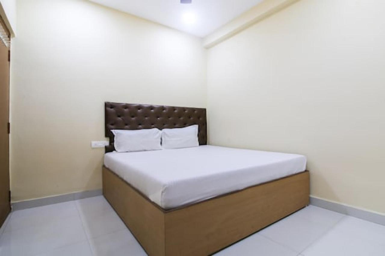 Hotel Prakrathi Residency 班加罗尔 外观 照片