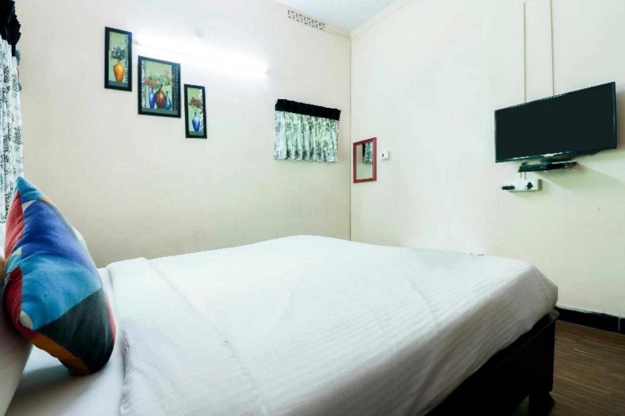 Hotel Prakrathi Residency 班加罗尔 外观 照片