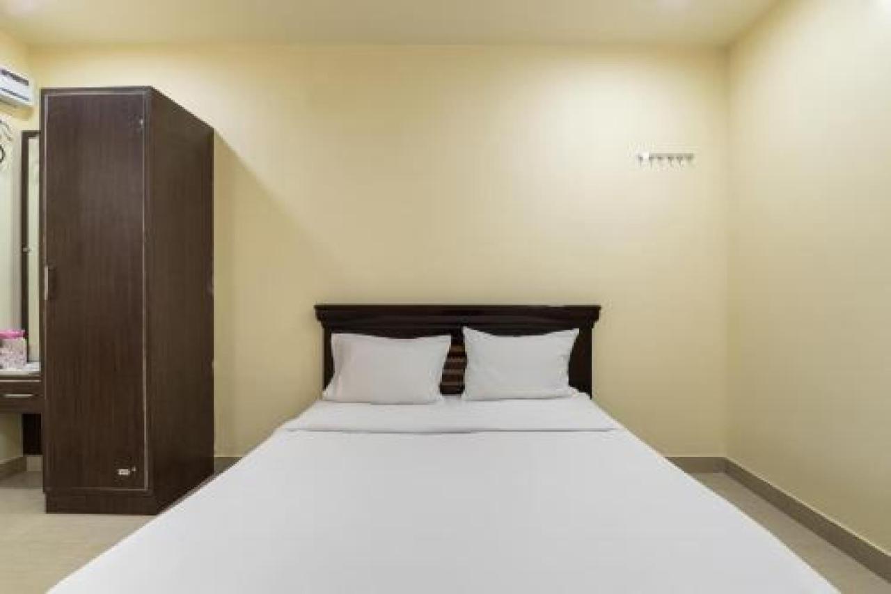 Hotel Prakrathi Residency 班加罗尔 外观 照片