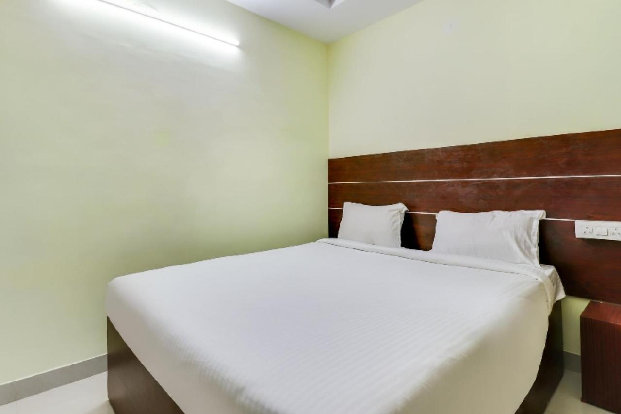 Hotel Prakrathi Residency 班加罗尔 外观 照片